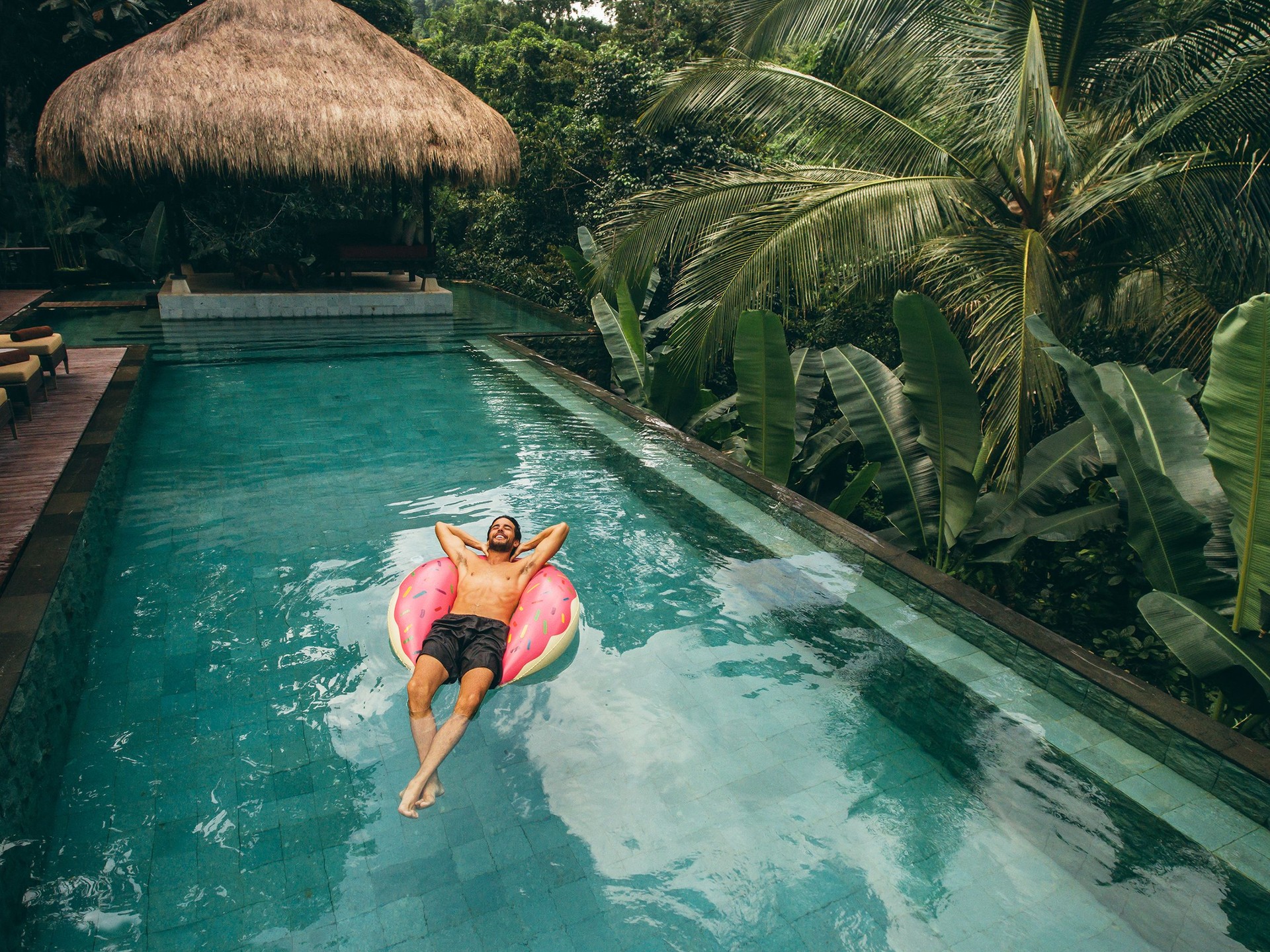 Pool relaxation